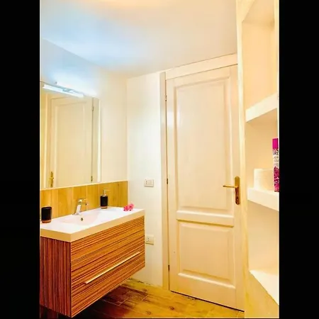 La Maison Du Apartment Tanaunella