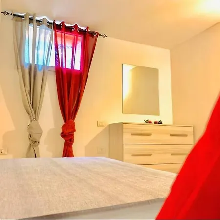 La Maison Du Apartment *